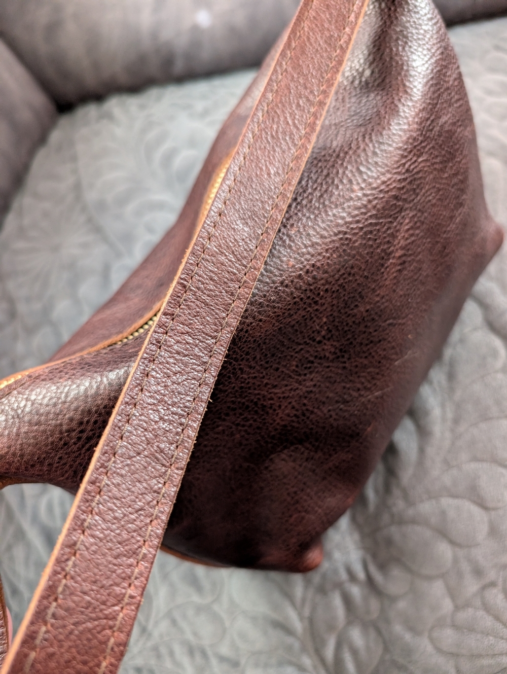Portland Leather Small Slouchy In Coldbrew - Picture 3 of 6